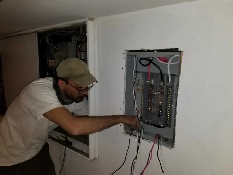 Electricians in Sydney